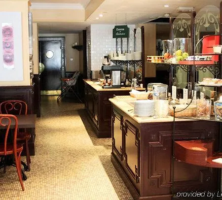 Centre Gare Hotell 3*